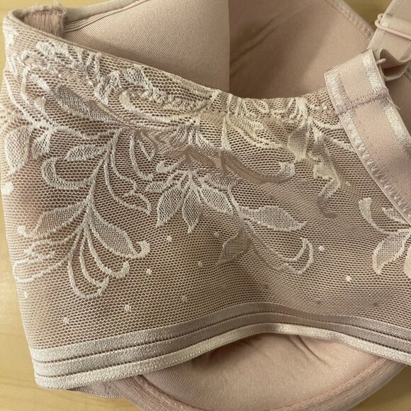 Wacoal Net Effect Underwire Bra 853340, Seamless, Floral Mesh 38DDD - Picture 7 of 14